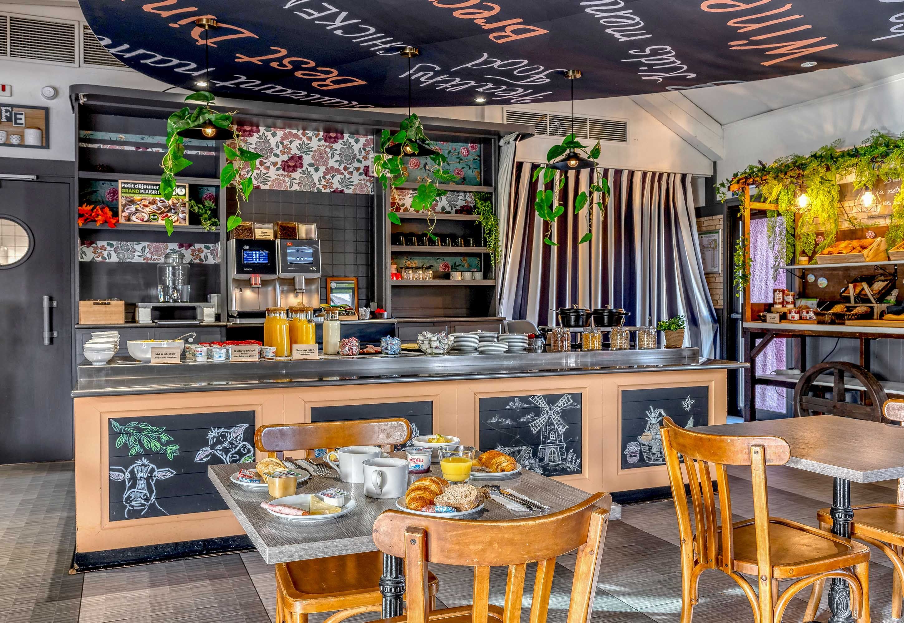B&B HOTEL Bordeaux Mérignac Cadera Aéroport - Mérignac - Bar