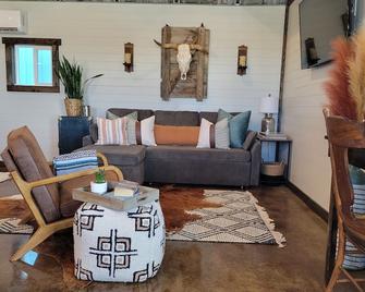 Cozy Guest House at the base of the Big Horn Mountains - Lovell - Sala de estar