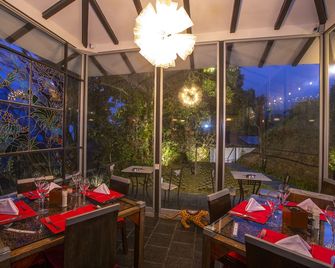 Dantica Cloud Forest Lodge - San Gerardo de Dota - Restaurante