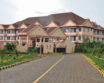 Lowlands Hotel & Spa - Chuka - Edificio