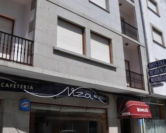 Hostal Mourelos - O Grove - Edificio