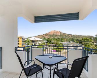 Madison Ocean Breeze Apartments - Townsville - Balkon