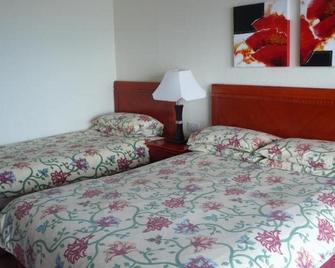 Sandringham Hotel - Sandown - Bedroom