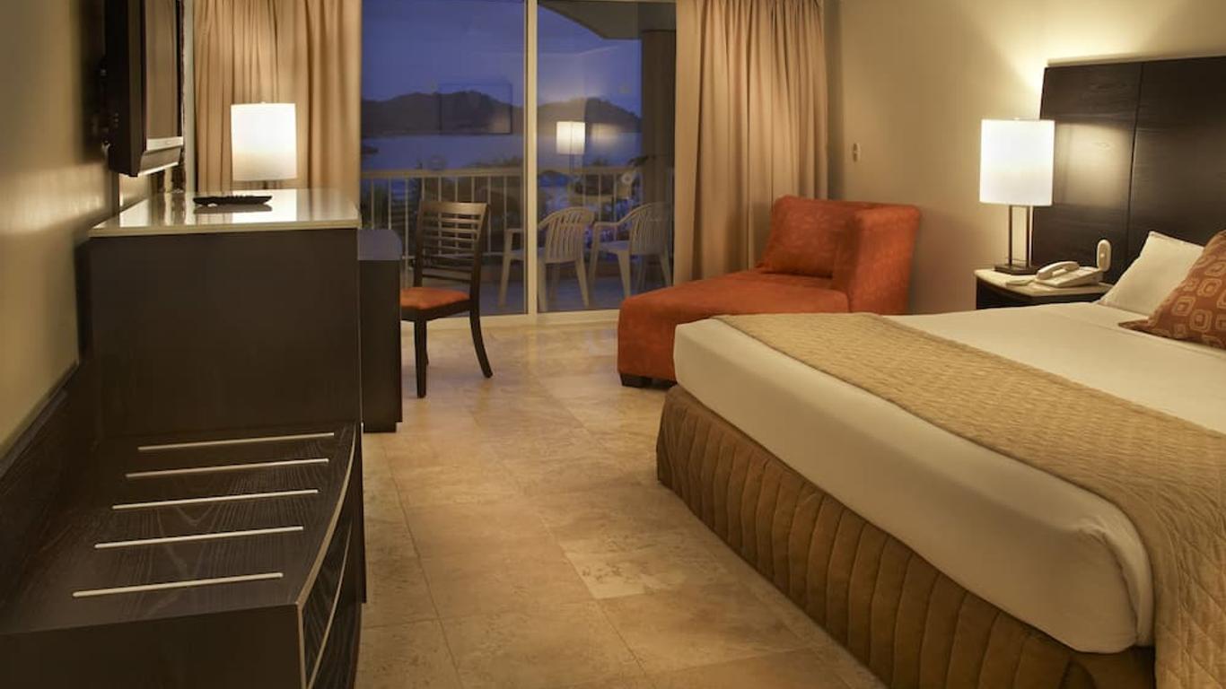 Azul Ixtapa Beach Resort and Convention Center