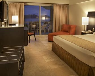 هوتل أزول إيكستاباشر ومل جميع كلخيف بيتش ريزورت كونفينشن سنتر - Ixtapa - غرفة نوم