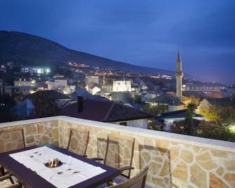 Hotel Almira - Mostar - Balkon