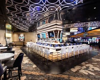 The Strat Hotel, Casino & Tower - Las Vegas - Bar