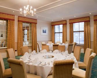 Mercure Salisbury White Hart Hotel & Apartments - Salisbury - Restaurante