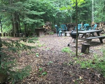 Bayfield- Charming Newly Remodeled Condo, Gateway to Apostles - Bayfield - Patio