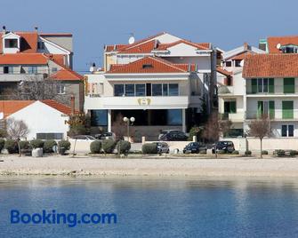 Hotel Niko - Zadar - Toà nhà