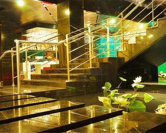 Tieyuan Hotel - Tieling - Lobby