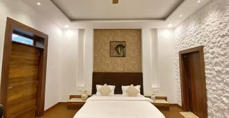 Vanantra Resort - Rishikesh - Bedroom