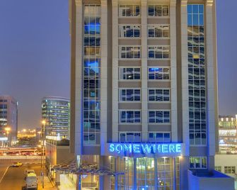 Somewhere Hotel Apartment - Dubai - Building