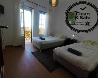 Peniche Surf Lodge 2 - Peniche - Schlafzimmer