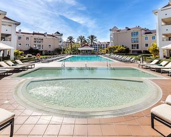 As Cascatas Golf Resort & Spa - Vilamoura - Piscina