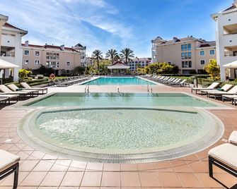 As Cascatas Golf Resort & Spa Vilamoura - וילאמורה - בריכה