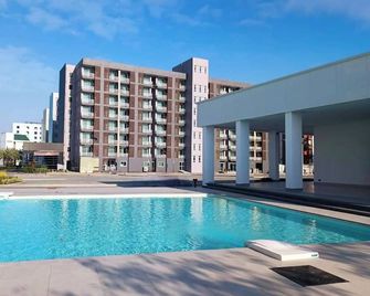 Tm Land Hotel - Ayutthaya - Piscina
