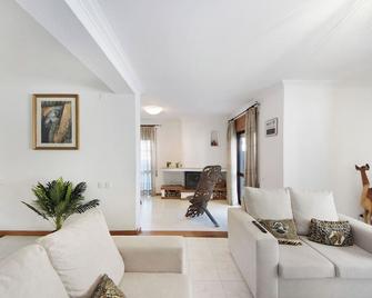 Gilove House - Póvoa de Varzim - Wohnzimmer