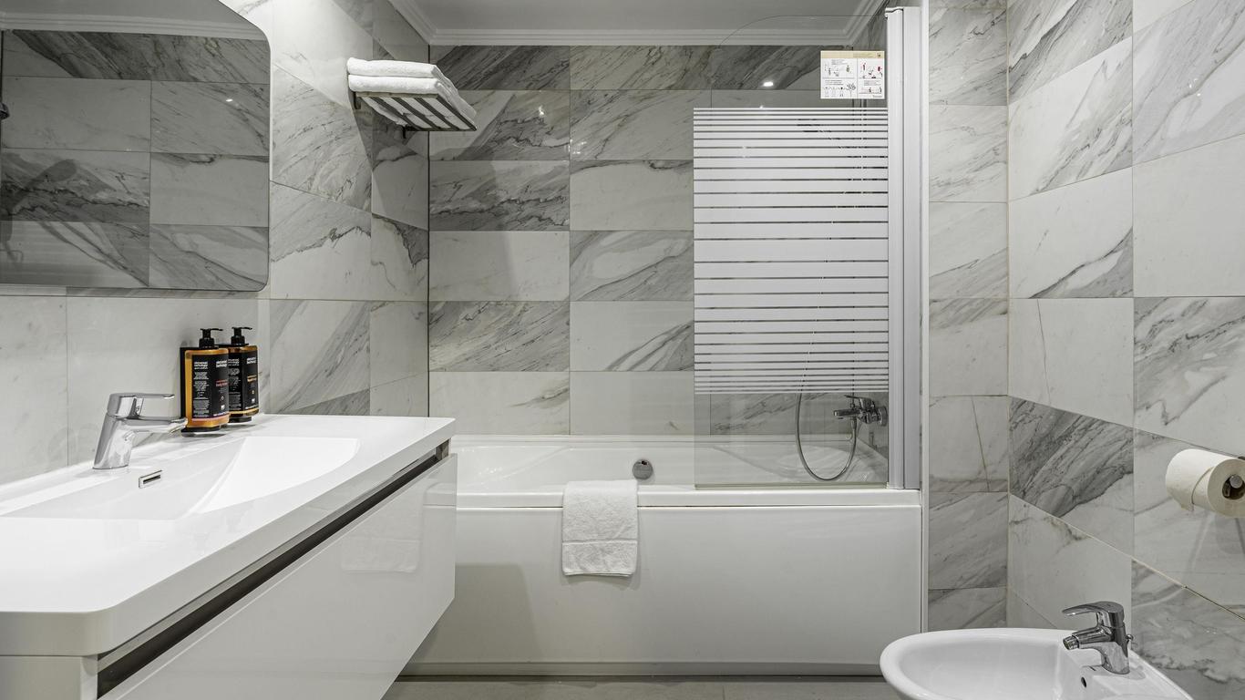 ميركيور بوخارست يونيري