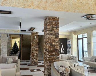 Travel Inn Bakuriani - Bakuriani - Lobby