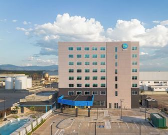 Tru by Hilton Distrito Palmerola - Coronel E Soto Cano AB - Edificio