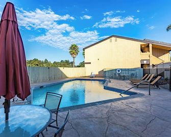 Aloha Inn - Arroyo Grande - Pool
