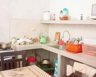 Maypa Lima Airport - Lima - Kitchen