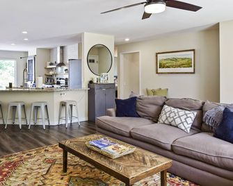 Spacious 4 Bed, Central Ac, Fire Pit, Grill, Games - Victor - Bedroom