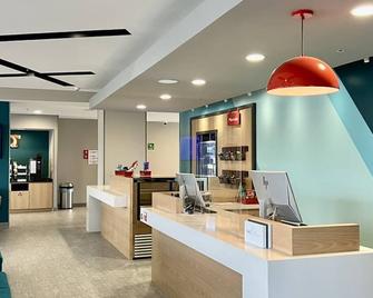 avid hotels - Guadalajara Av Vallarta Pte, an IHG Hotel - Zapopan - Recepce