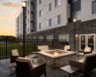 Residence Inn by Marriott King of Prussia - King of Prussia - Balkong