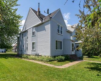 Barker's Urban Oasis - Superior - Rakennus