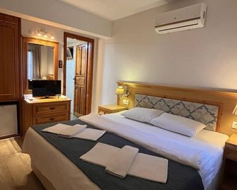 Yelken Hotel Akyaka - Akyaka - Habitación