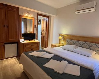 Yelken Hotel Akyaka - Akyaka - Habitación