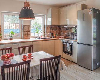 Cozy Home In Nowe Warpno - Nowe Warpno - Cocina
