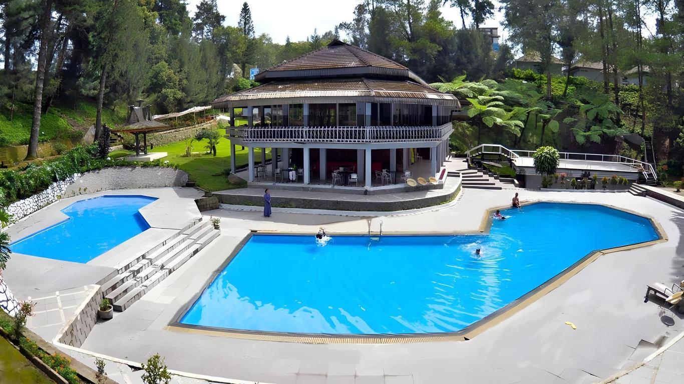 Rudang Berastagi Hotel