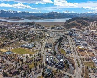 The Block Hotel & Commons - Silverthorne - Outdoor view
