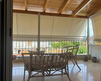 Theodora Suite Smart Key Box By Project 86 Ike - Agrínio - Balcony