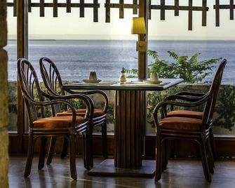 Hotel Solar Palmeiras - Oeiras