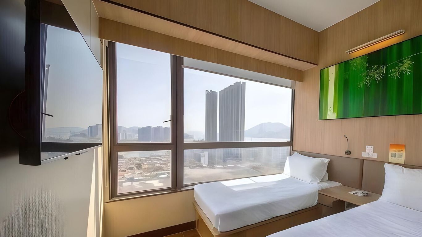 MIJ (카이탁) 호텔