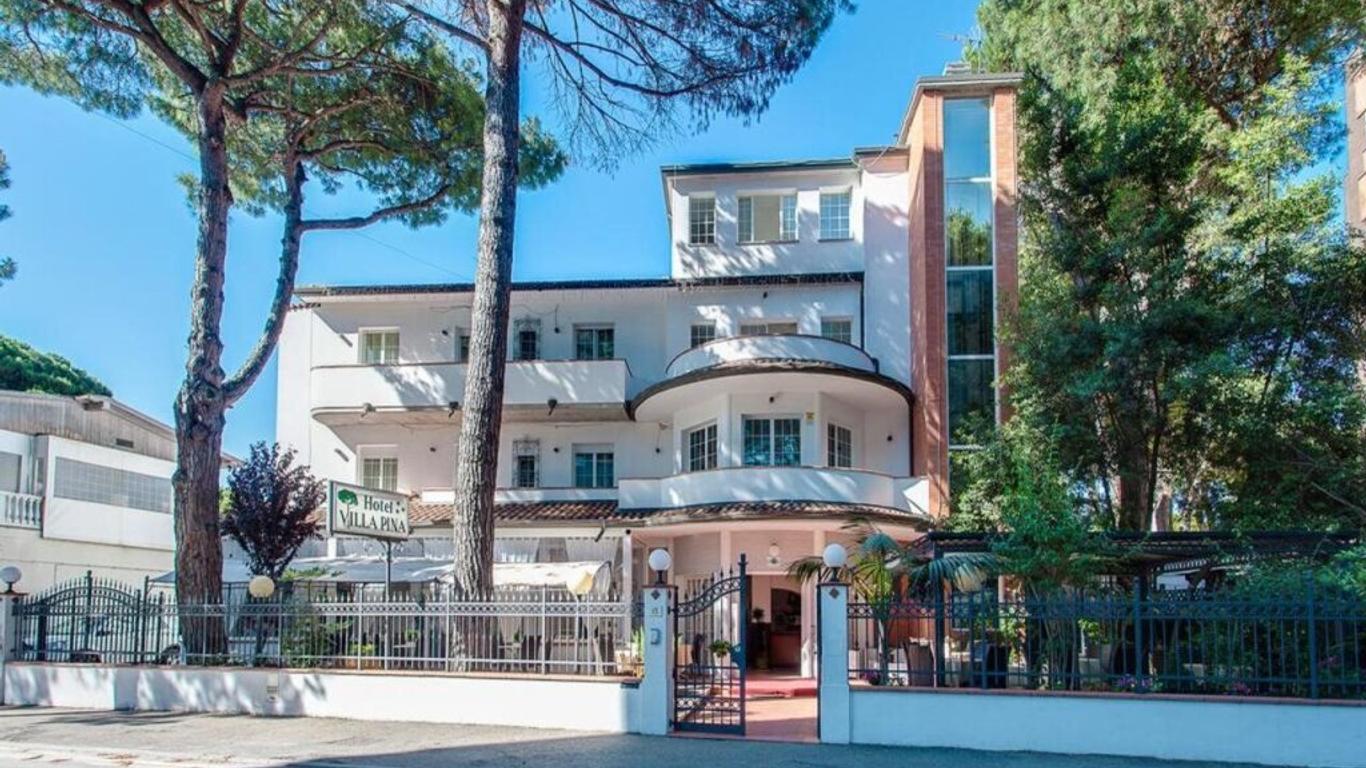 Hotel Villa Pina