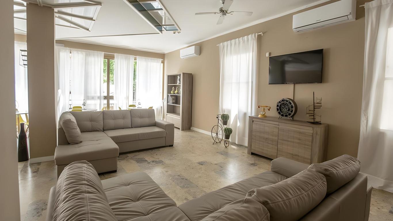 C-Hotels International