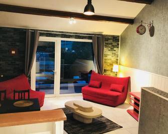Suites du Domaine de Vandenesse & Spa - Vandenesse-en-Auxois - Sala de estar