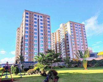 Exquisite 1 Bedroom Msa Road Pool Gym & Mall - Nairobi - Budynek