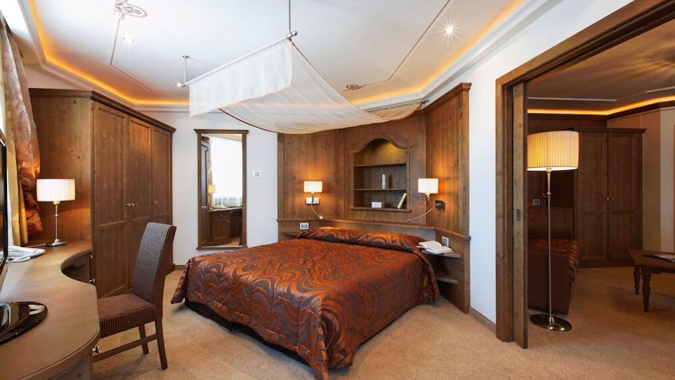 دولتشي أفيتا هوتل سبا آند ريزورت