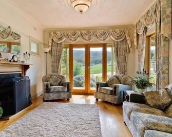 Beautiful Property- for longer stays sleeps - Maldon - Sala de estar