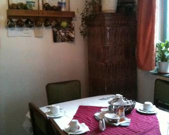 Vila 11 - Bucharest - Dining room
