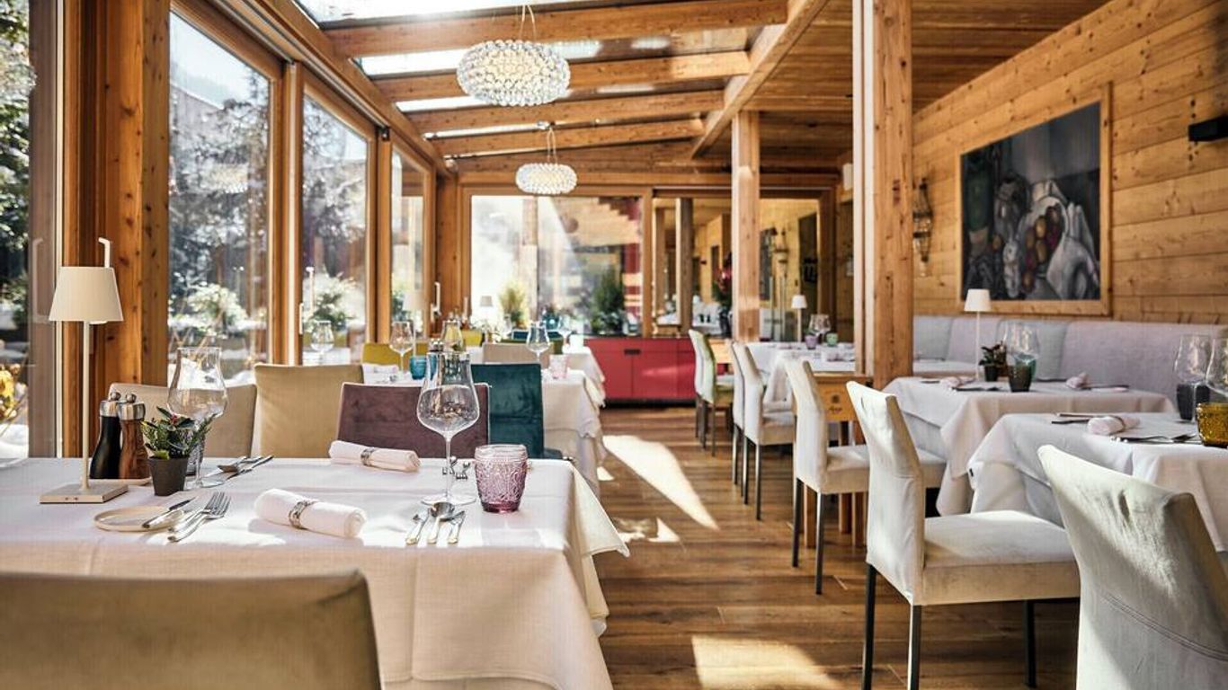 Small Luxury Hotel of the World - DasPosthotel