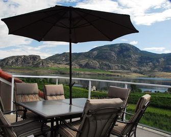 Ciliegia Villa - Osoyoos - Balcony