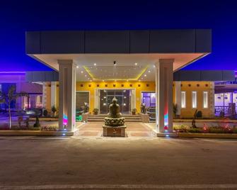 Hotel Classic Plaza - Birgunj - Edificio
