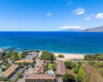 Steps to the Beach, Beautiful, Clean 1 Bedroom Condo - Kihei